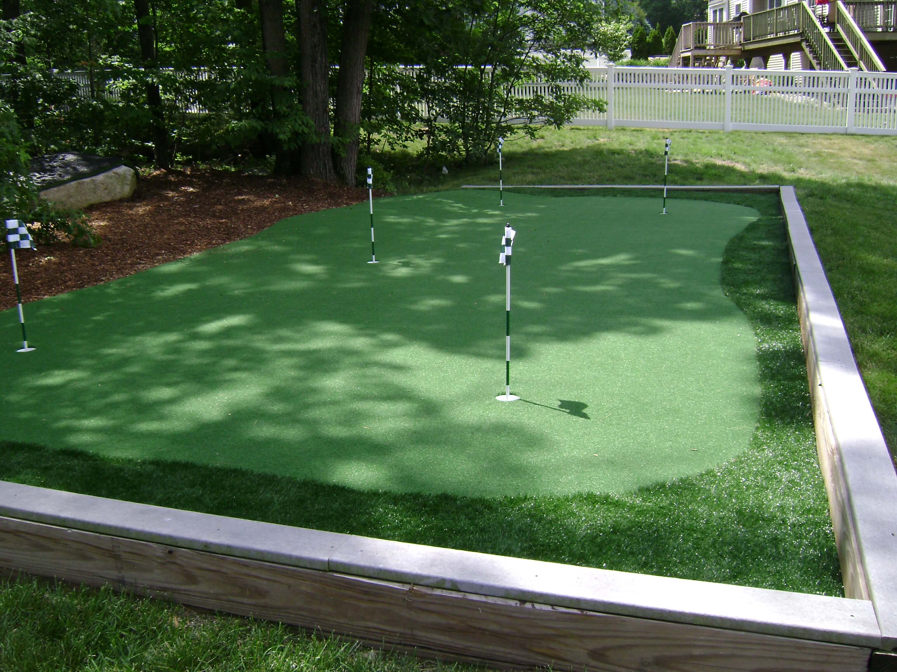 Pictures of Backyard Putting Greens & Synthetic Turf ...