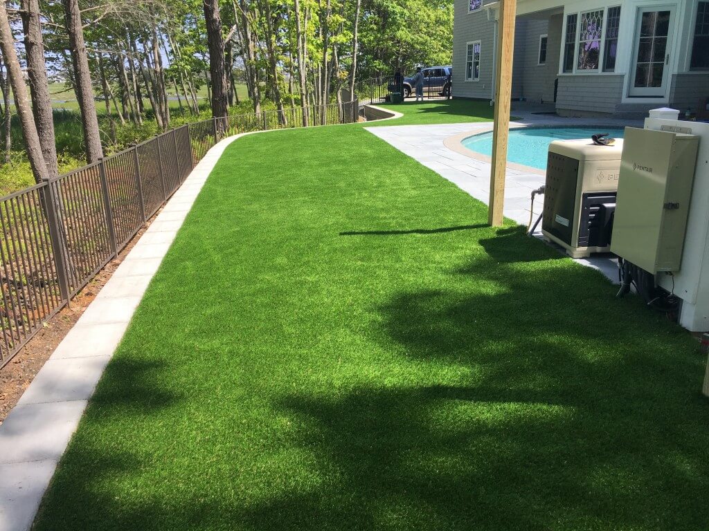 backyard synthetic turf